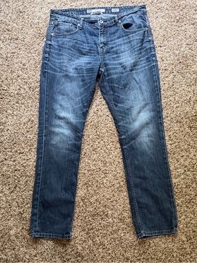 *BKE Buckle* Derek straight leg men’s soft distressed denim light blue jeans 36
